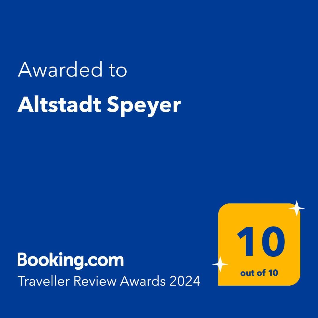 Altstadt Speyer Esterno foto
